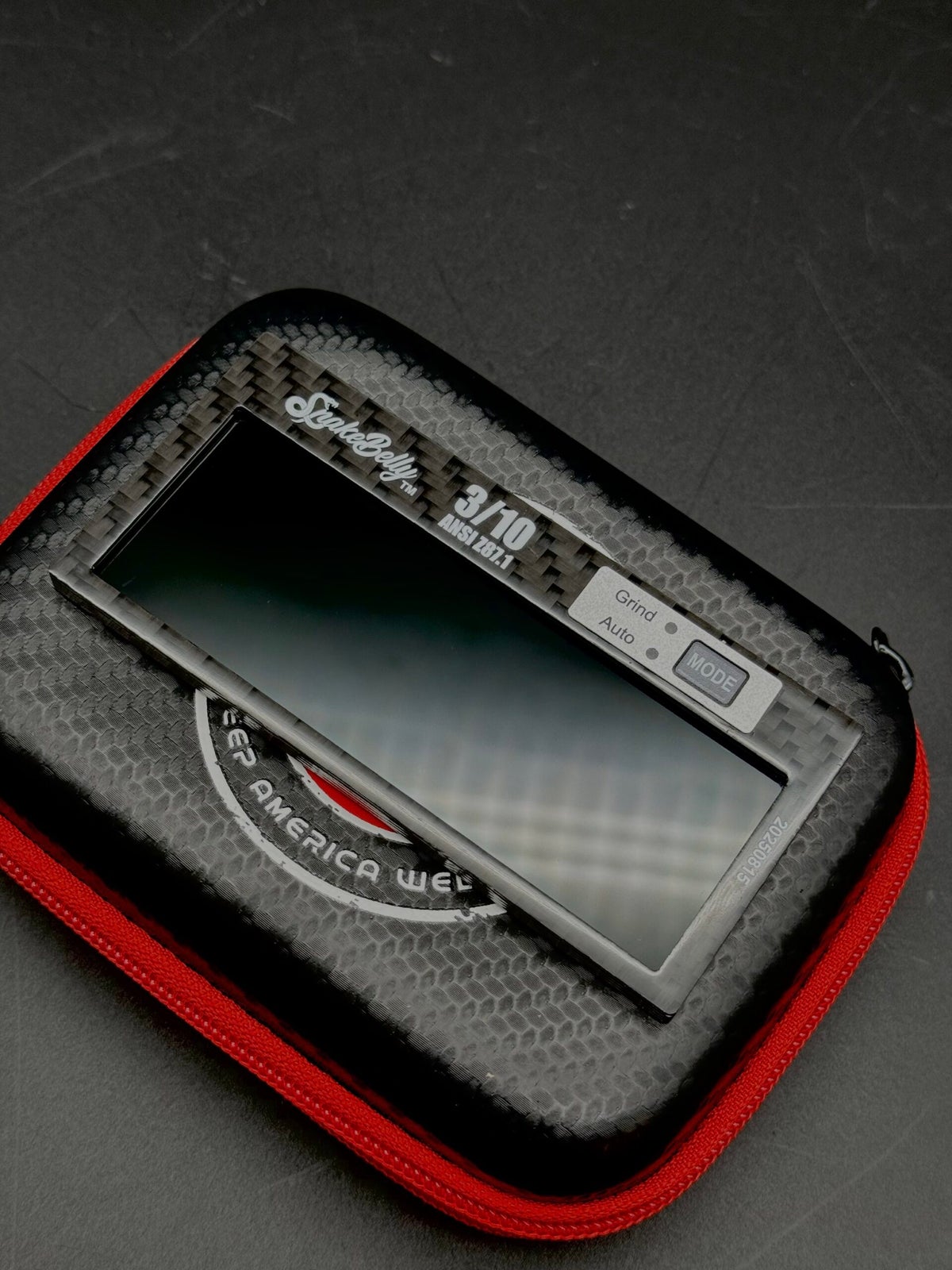 Red Viper Carbon Fiber photo 2
